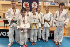 c17de631-00ce-465e-86c3-d07b603ad988