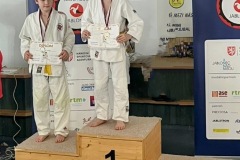 fd5fe4a0-9764-4373-b806-956aef3e1624