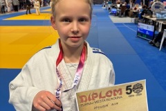 948d2f45-431e-49cb-b393-addc0b0a2eee